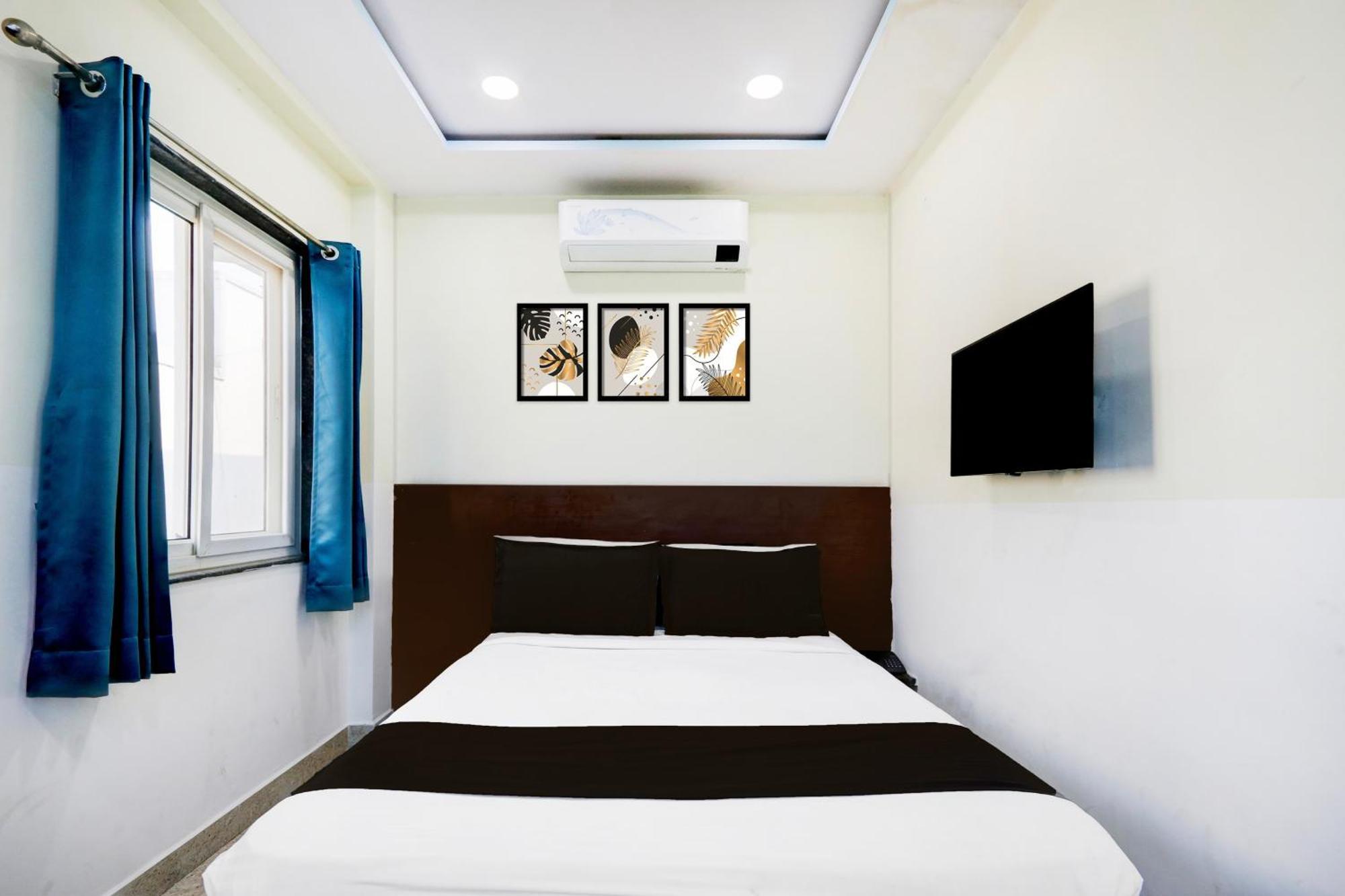 Super Hotel O At Home Hotel Darbar Hyderabad Bagian luar foto